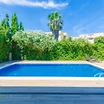 Diagonal Villa